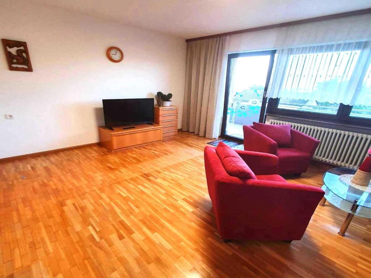 Comfortable Flat In Goerwihl With Balcony Gorwihl المظهر الخارجي الصورة